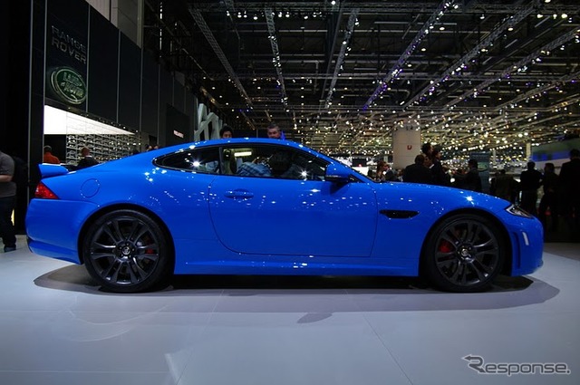 ジャガー XKR-S
