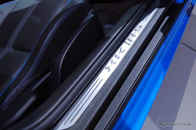 ジャガー XKR-S