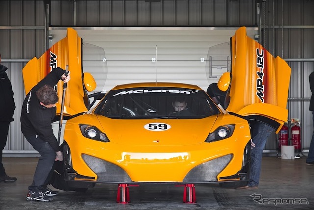 MP4-12C GT3
