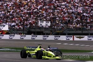 1日に2度F1マシンに轢かれた男
