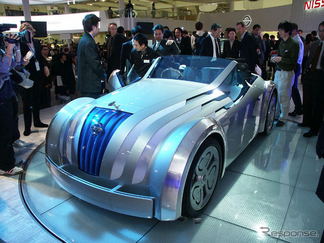 【東京ショー2003速報】日産『JIKOO』---「江戸ナビ」で江戸をドライブ