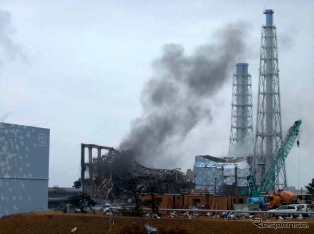 21日16時10分、東京電力撮影
