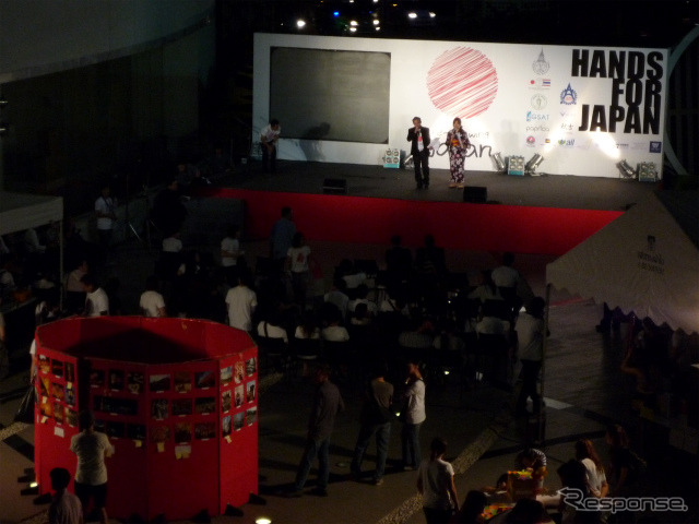 ショッピングモールの「サイアムバラゴン」では、チャリティイベントを実施。このようなイベントが、バンコクの各地で行われている