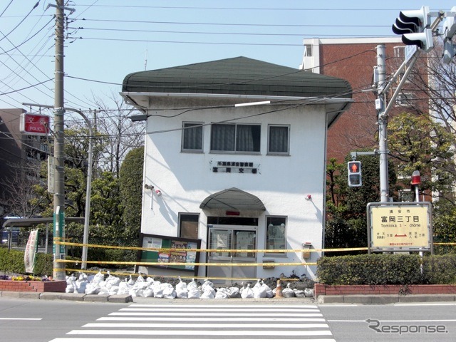 浦安市内の液状化(3月25日撮影)