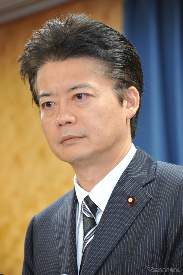 玄葉光一郎政調会長(国家戦略担当相/12日・内閣府)