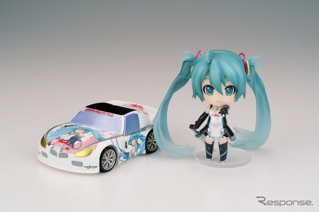 初音ミクレーシングが個人スポンサー募集…それぞれ、ねんどろいどレーシングミク 2011.verが付属