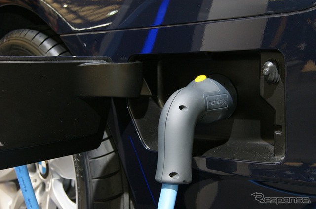 BMW Brilliance New Energy Vehicle(上海モーターショー11)
