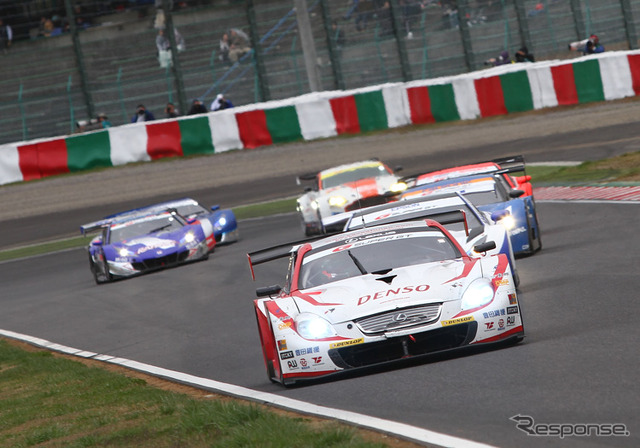 LEXUS TEAM SARD(2010年SUPER GT 第1戦のようす)