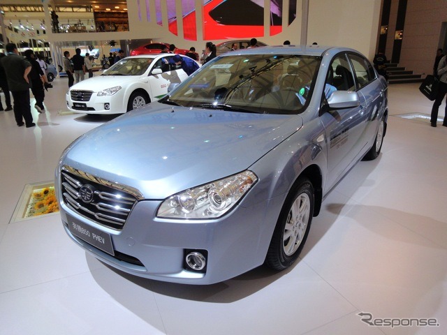一汽奔騰B50(上海モーターショー11)