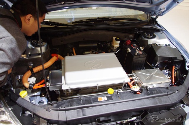 中国一汽 B50EV(上海モーターショー11)