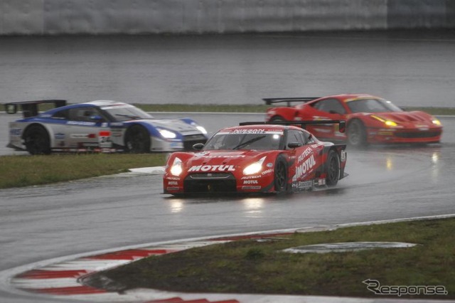 【SUPER GT 開幕戦】決勝…NISMO GT-R 1年10カ月ぶりの勝利