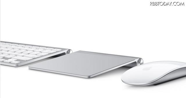 iMacは、ワイヤレスキーボードと、Magic MouseもしくはMagic Trackpadを標準で装備 iMacは、ワイヤレスキーボードと、Magic MouseもしくはMagic Trackpadを標準で装備