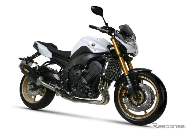 （写真：ヤマハ FZ8 UK仕様）