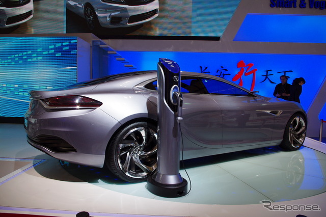 上海モーターショー11 長安汽車 SENSE