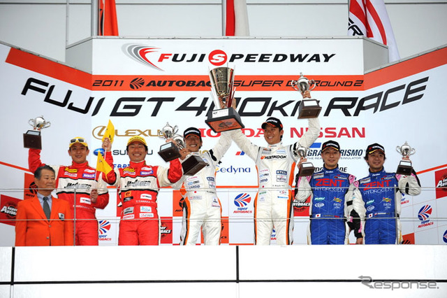 GT300クラス表彰式