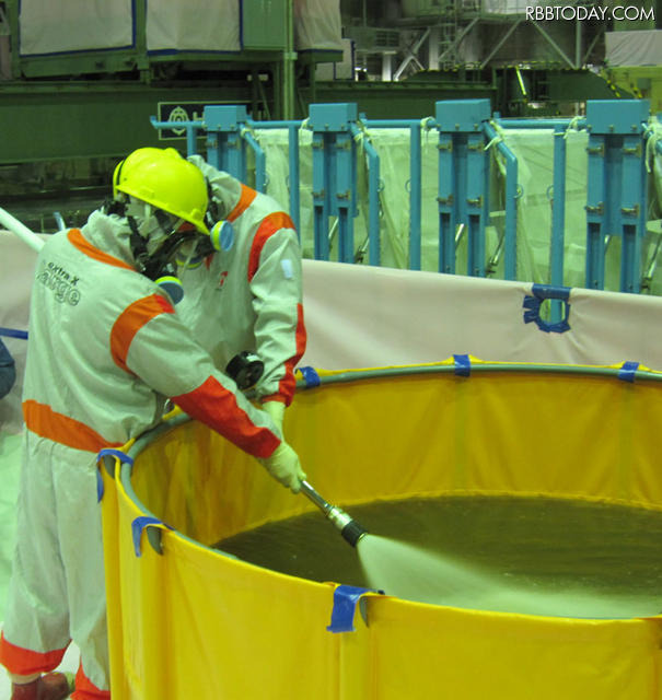 原子炉建屋内仮設プールへの送水状況(4号機)