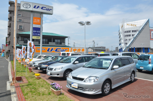 トヨタカローラ宮城アムシス苦竹店。中古車を取り揃え「今すぐクルマが欲しい」という需要に対応する