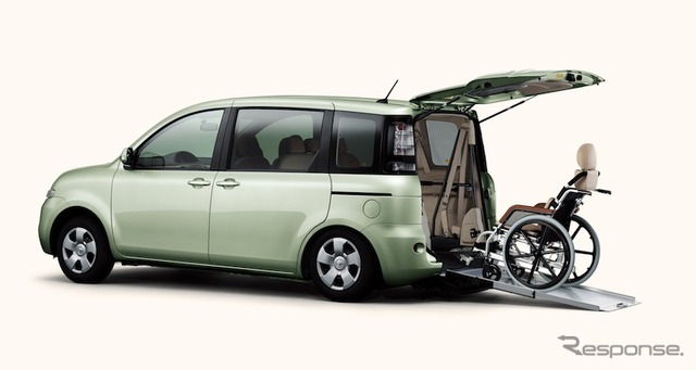 シエンタ・ウェルキャブX(2WD、車いす仕様車)