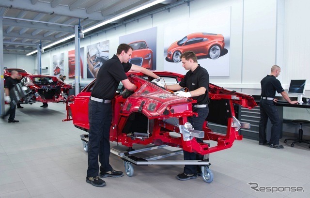 ビベラッハ工場でのR8 e-tron生産