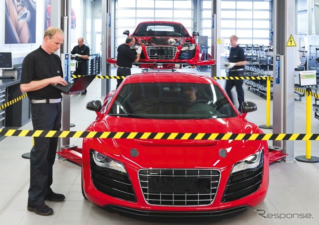 ビベラッハ工場でのR8 e-tron生産