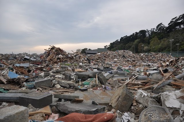 津波被害に遭った宮城県石巻市のようす（2011年5月9日）