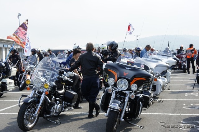 ハーレー1000台が応援パレード…被災地ライダーも参加
