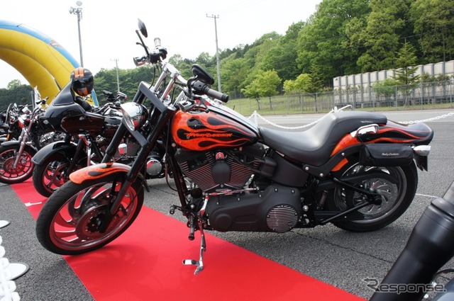 カスタムハーレーコンテスト ブルースカイヘブン