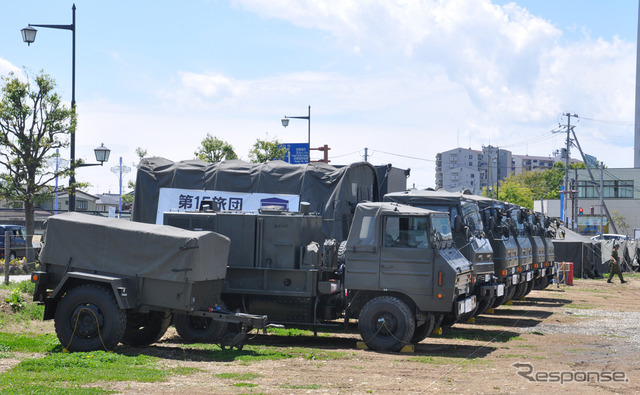 自衛隊の車両