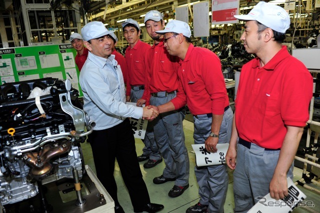 日産いわき工場を訪れたゴーンCEO（5月17日）