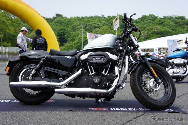 ［写真蔵］ハーレー2011年最新モデル…ブルースカイヘヴン