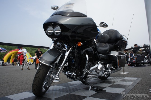 ［写真蔵］ハーレー2011年最新モデル…ブルースカイヘヴン