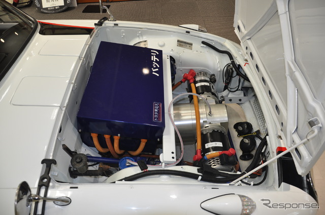 トヨタ東京自動車大学校 トヨタ スポーツ800 改造EV 2号車