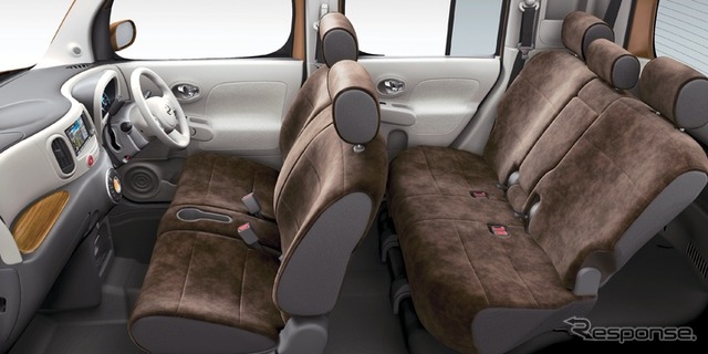 日産 キューブ 15X/15X FOURこもれびグリーンセレクション