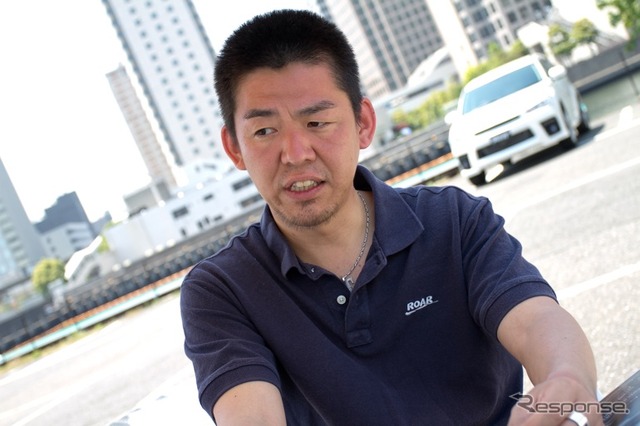 三菱自動車カーライフプロダクツ特装企画部の藤井康輔さん
