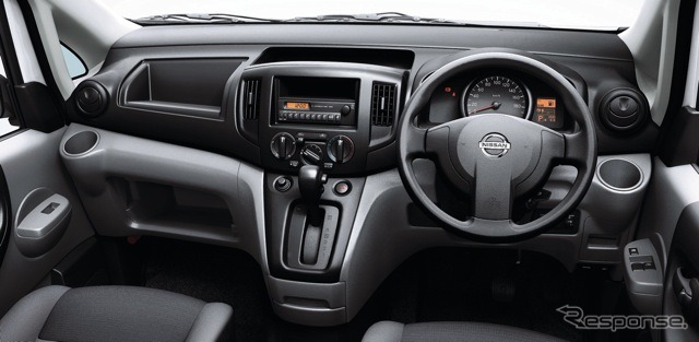 日産NV200バネット（日産車体製）