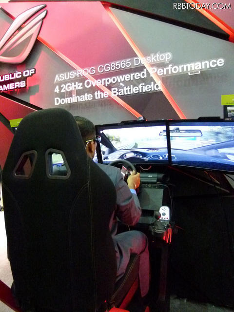 レーシングゲームで性能を体験する趣向が目立った