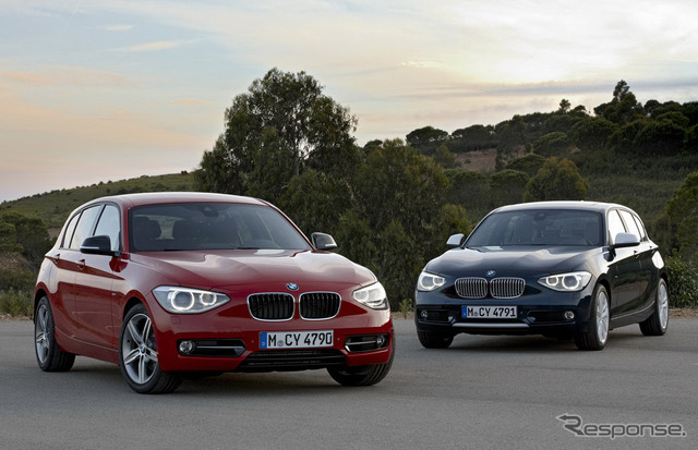 BMW 1シリーズ 新型 スポーツライン（左）とアーバンライン（右）