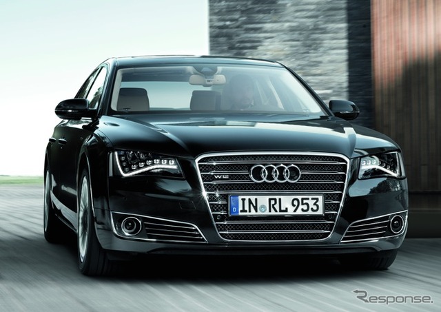 アウディ A8 L W12 quattro