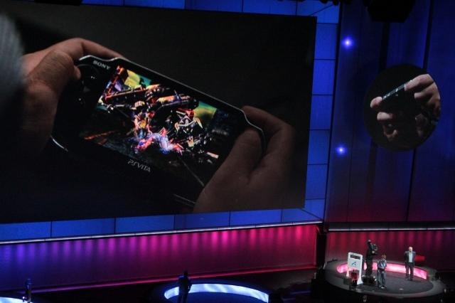 【E3 2011】PS VITAでも『ストリートファイター × 鉄拳』、ゲストキャラも決定 【E3 2011】PS VITAでも『ストリートファイター × 鉄拳』、ゲストキャラも決定