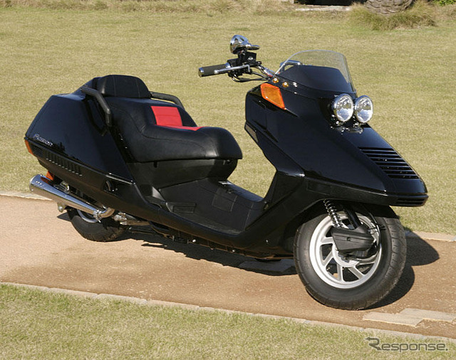 レッドバロン、「REDBRO」ブランドのカスタマイズ二輪車発売