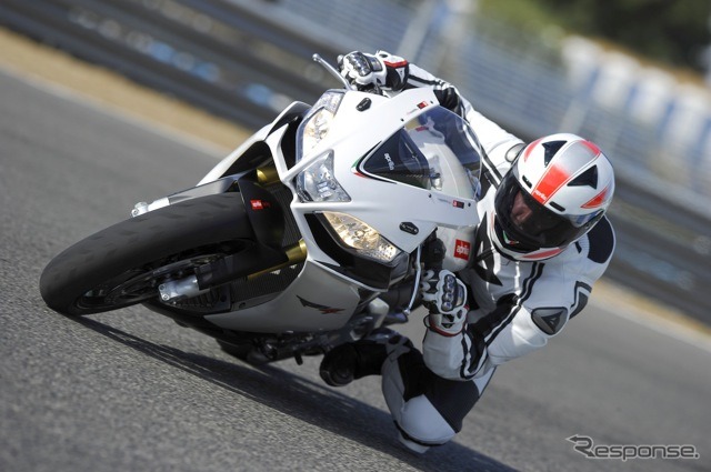 RSV4 R APRC