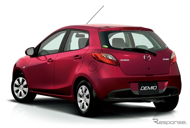 マツダ・デミオ13C-V