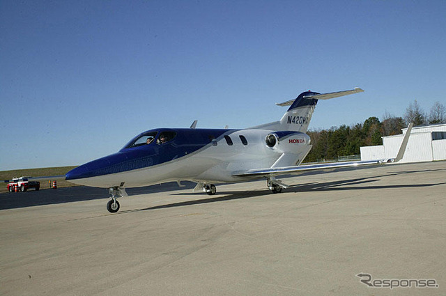 【ホンダはばたく】燃費4割向上!!---さすがクルマメーカーの飛行機