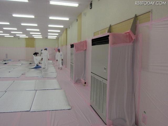 旧緊急対策室休憩所室内部(1)(6月9日撮影)