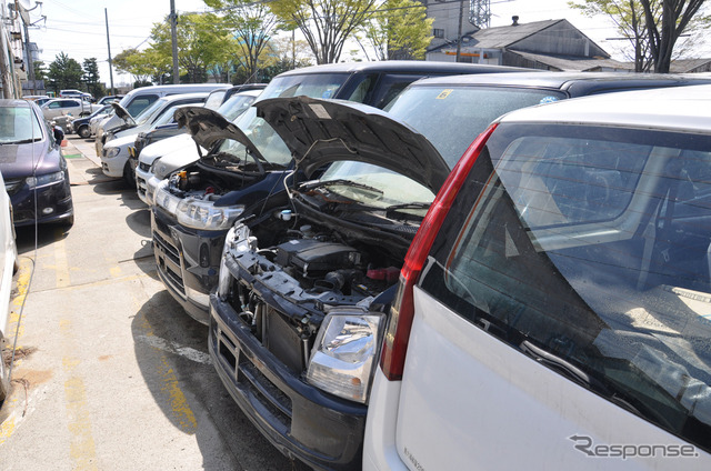 自動車整備を手がけるファースト自動車は津波で1階部分が水没した(5月上旬)
