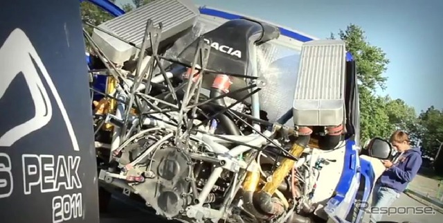 日産GT-Rのエンジンをフルチューンして載せたダチアダスター(動画キャプチャー)