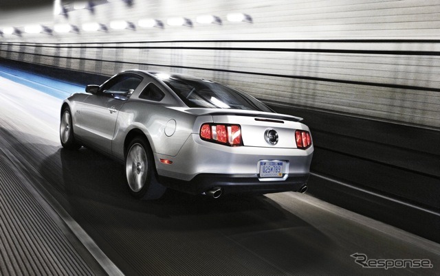 フォード・マスタングGT（V8。現行型）