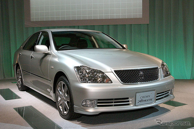 【新型トヨタ『クラウン』発表】 ライバルは国産にあらず?