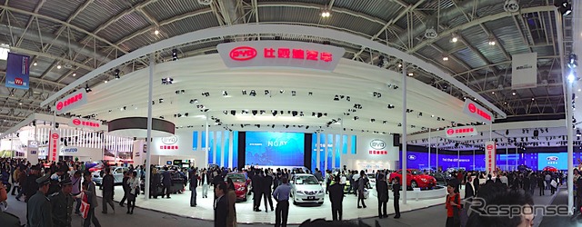 北京モーターショー10のBYDブース
