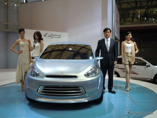 三菱三菱コンセプトグローバルスモール（2011上海モーターショー）